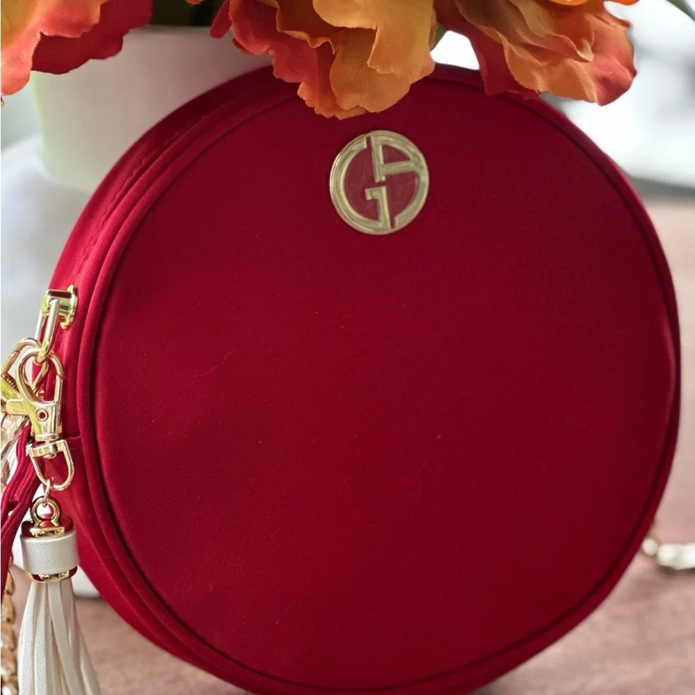 New Givenchy Beauty Red Round Cannister Cosmetic Bag Upcycled GWP - Picture 3 of 5